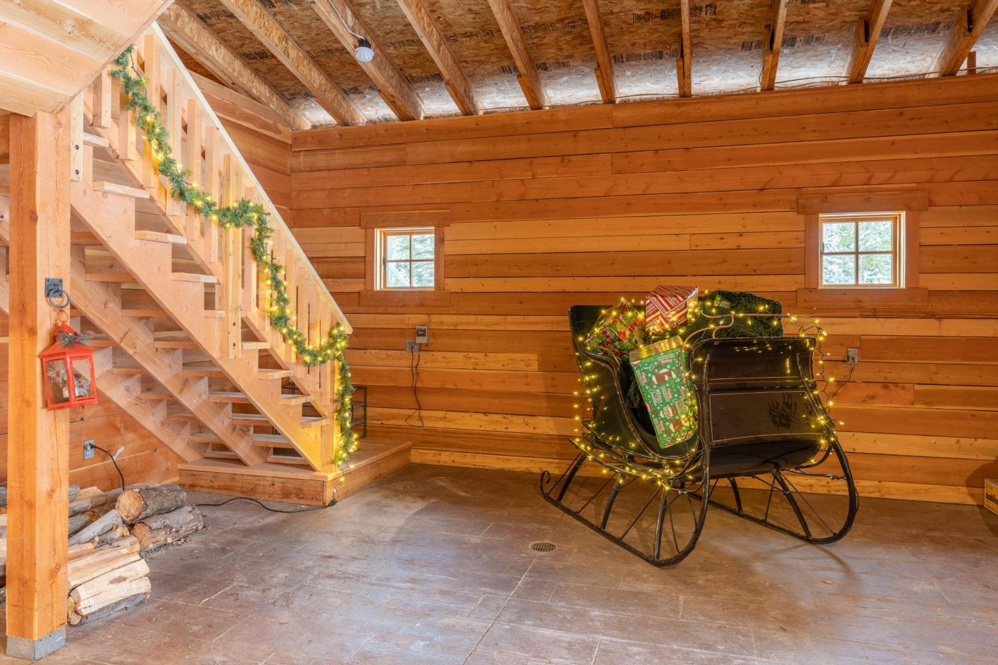 The Stalls At Whitefish Exterior photo
